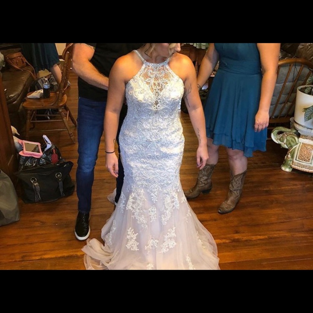 Wedding dress